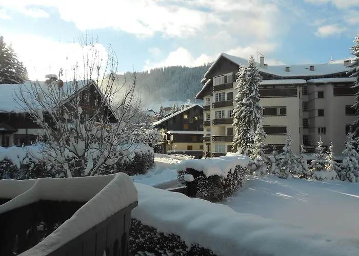 Hotell Au Coin Du Feu 4*