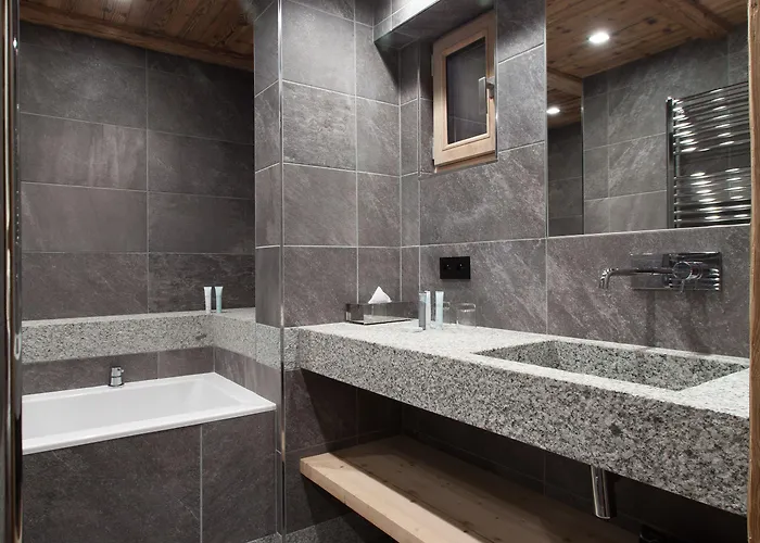 Au Coin Du Feu Hotell Megève