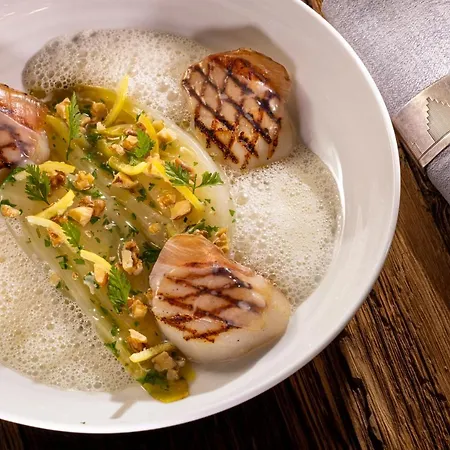 Au Coin Du Feu Szálloda Megève