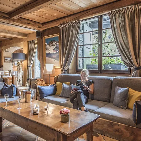 Szálloda Au Coin Du Feu 4*