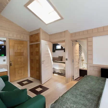 Au Coin Du Feu Megève