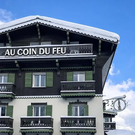 Au Coin Du Feu Szálloda Megève